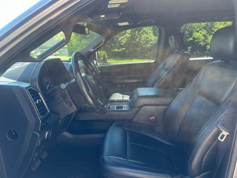 Used 2021 Ford Expedition Max Limited RWD image 14