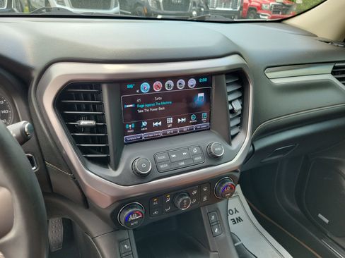 Used 2017 GMC Acadia SLT AWD/4WD image 28