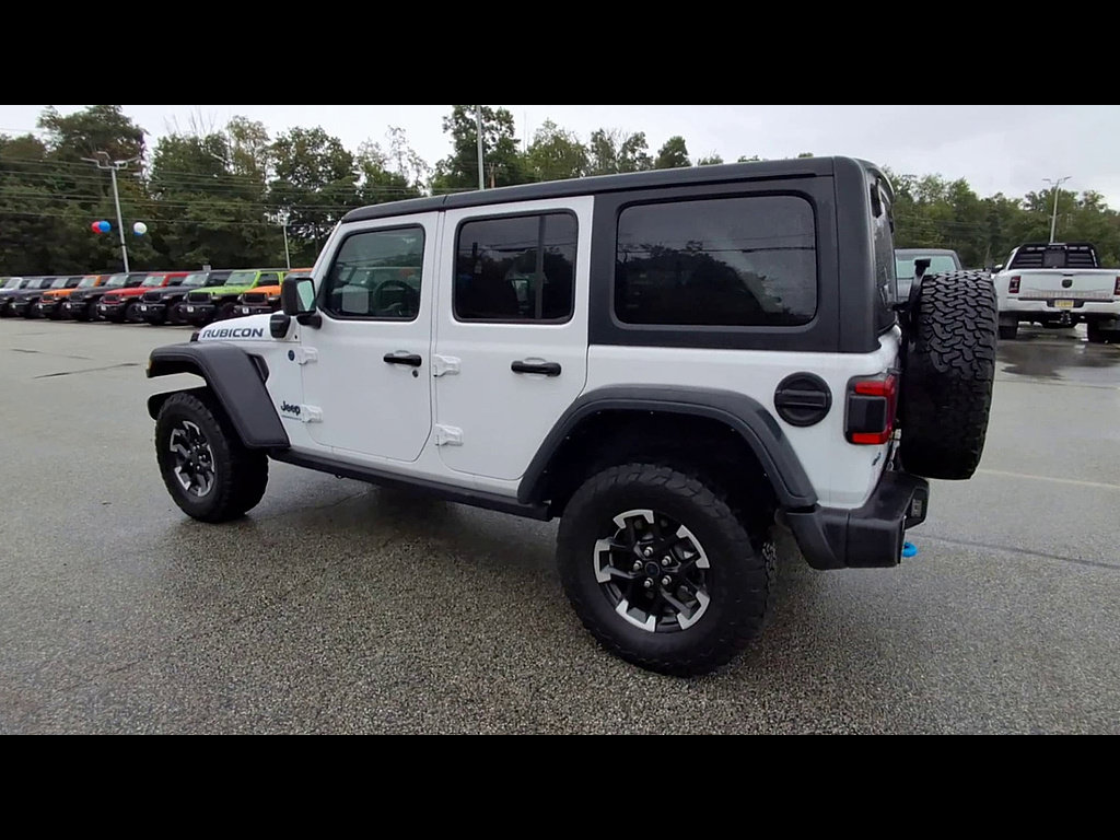 Used 2024 Jeep Wrangler Unlimited Rubicon 4xe w/ Convenience Group AWD/4WD image 35