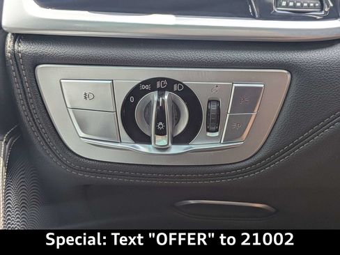 Used 2018 BMW 750i xDrive AWD/4WD image 23