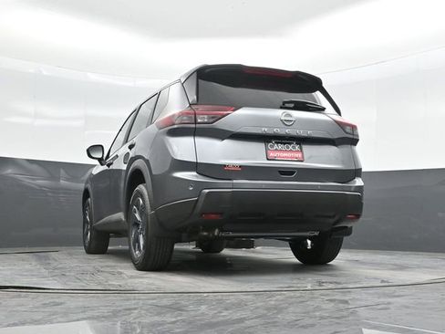 Used 2025 Nissan Rogue SV FWD image 46