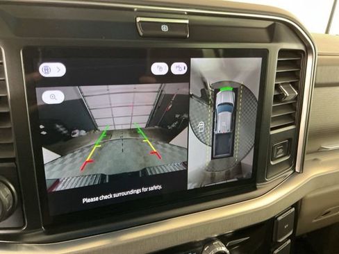 Certified 2025 Ford F250 Platinum w/ Platinum Plus Package image 24