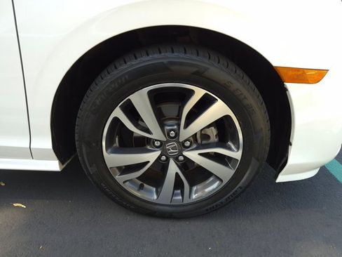 Used 2024 Honda Odyssey Touring image 23