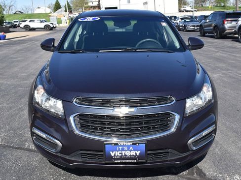 Used 2016 Chevrolet Cruze LT FWD image 17