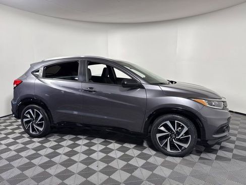 Used 2020 Honda HR-V Sport image 8