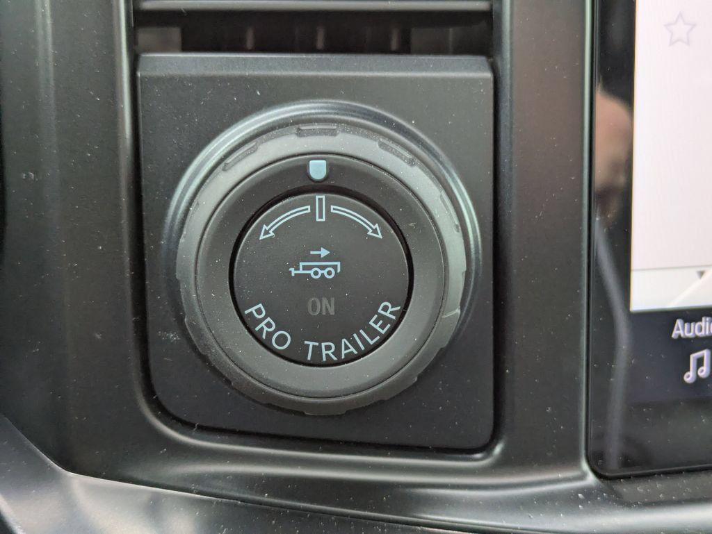 New 2026 Ford F250 Lariat w/ Black Appearance Package AWD/4WD image 26