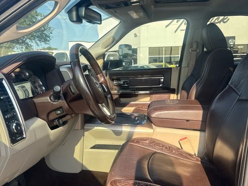 Used 2016 RAM 3500 Laramie Longhorn w/ Convenience Group AWD/4WD image 5