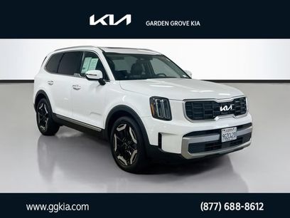 Certified 2023 Kia Telluride S w/ S Sunroof Package