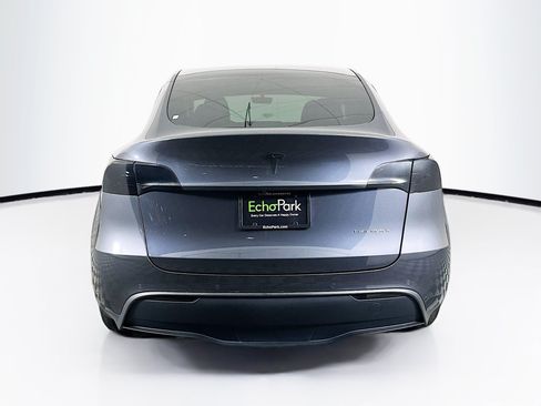 Used 2021 Tesla Model Y Long Range AWD/4WD image 7