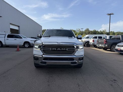 Used 2023 RAM 1500 Laramie AWD/4WD image 2