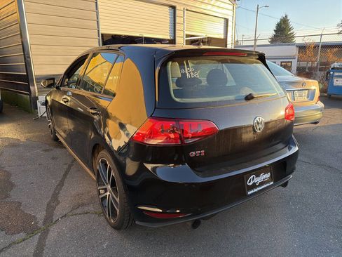 Used 2017 Volkswagen GTI Sport image 2
