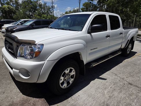 Used 2007 Toyota Tacoma PreRunner RWD image 2
