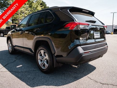 Certified 2025 Toyota RAV4 XLE FWD image 5