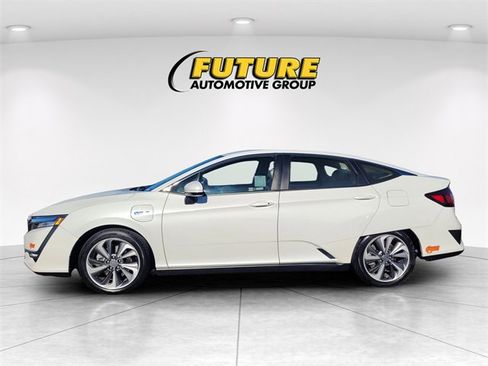 Used 2019 Honda Clarity Plug-In Hybrid image 6