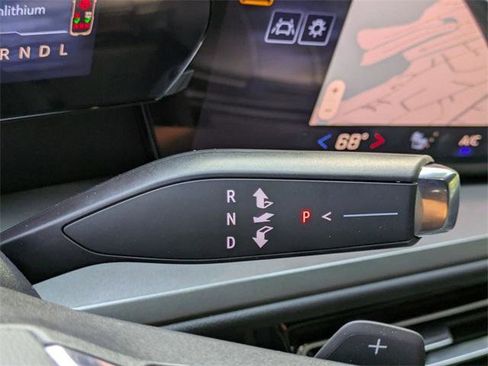 New 2026 Chevrolet Traverse LT w/ Driver Confidence Package image 20