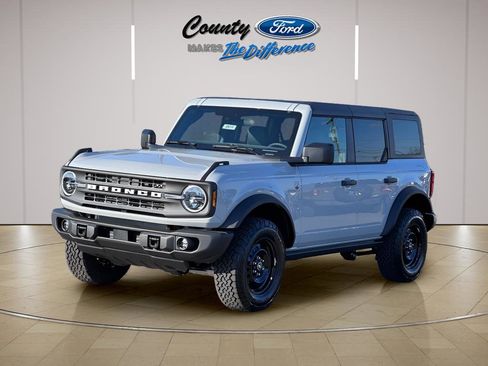New 2026 Ford Bronco Big Bend w/ Black Diamond Package image 2