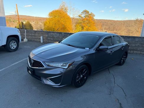 Used 2022 Acura ILX image 2