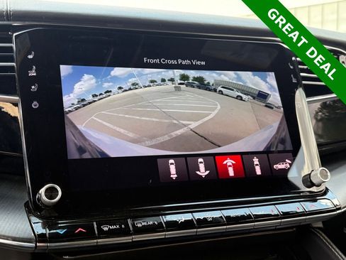 Used 2024 Jeep Grand Wagoneer Series II w/ Quick Order Packagew 28T AWD/4WD image 27