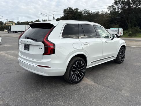New 2026 Volvo XC90 B5 Plus w/ Protection Package image 5