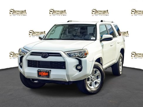 Used 2023 Toyota 4Runner SR5 RWD image 1