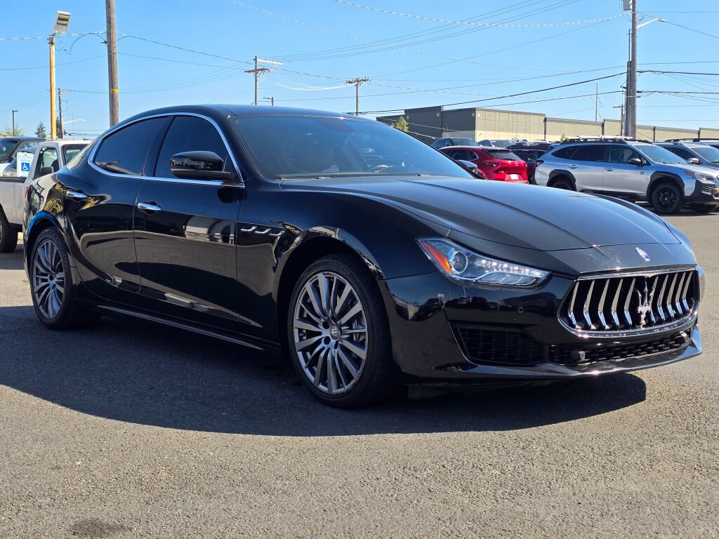Used 2018 Maserati Ghibli S Q4 AWD/4WD image 4