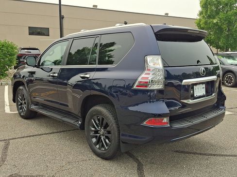 Certified 2023 Lexus GX 460 Premium w/ Premium Package AWD/4WD image 4