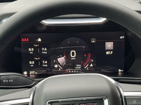 New 2026 GMC Canyon Elevation w/ Convenience Package image 70