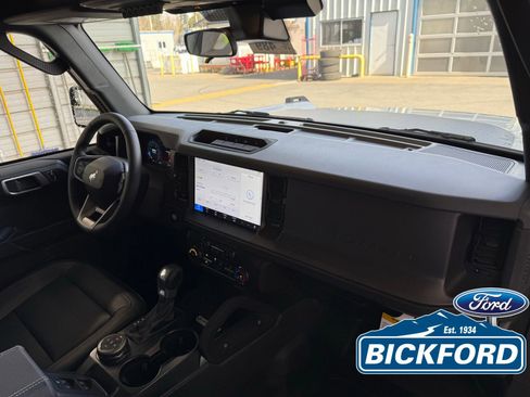 New 2026 Ford Bronco Big Bend w/ Black Diamond Package AWD/4WD image 11