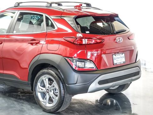Used 2023 Hyundai Kona SEL AWD/4WD image 10