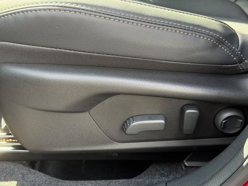 New 2026 Subaru Outback Limited image 13