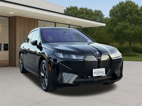 Used 2026 BMW iX xDrive45 image 4