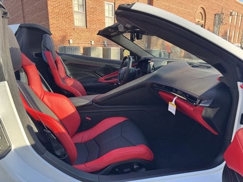 Used 2025 Chevrolet Corvette Z06 image 39