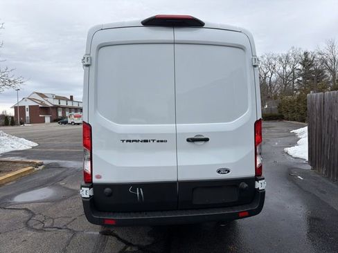 New 2026 Ford Transit 250 148 Medium Roof w/ Load Area Protection Package image 4