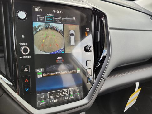 New 2026 Subaru Ascent Limited Bronze image 9