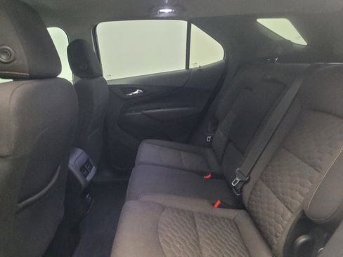 Used 2019 Chevrolet Equinox LT FWD image 18