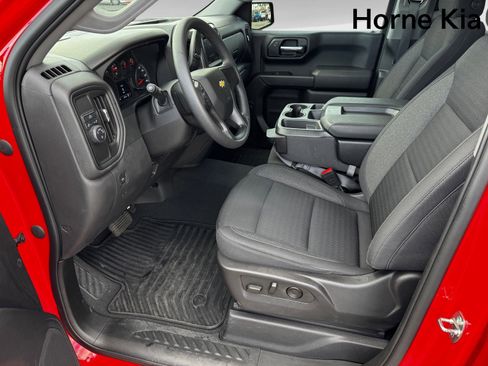 Used 2023 Chevrolet Silverado 1500 Custom image 6