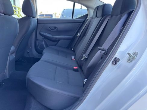 Used 2025 Nissan Sentra S FWD image 19