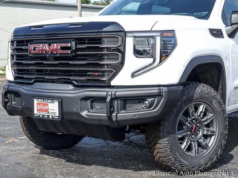 New 2026 GMC Sierra 1500 AT4X image 3