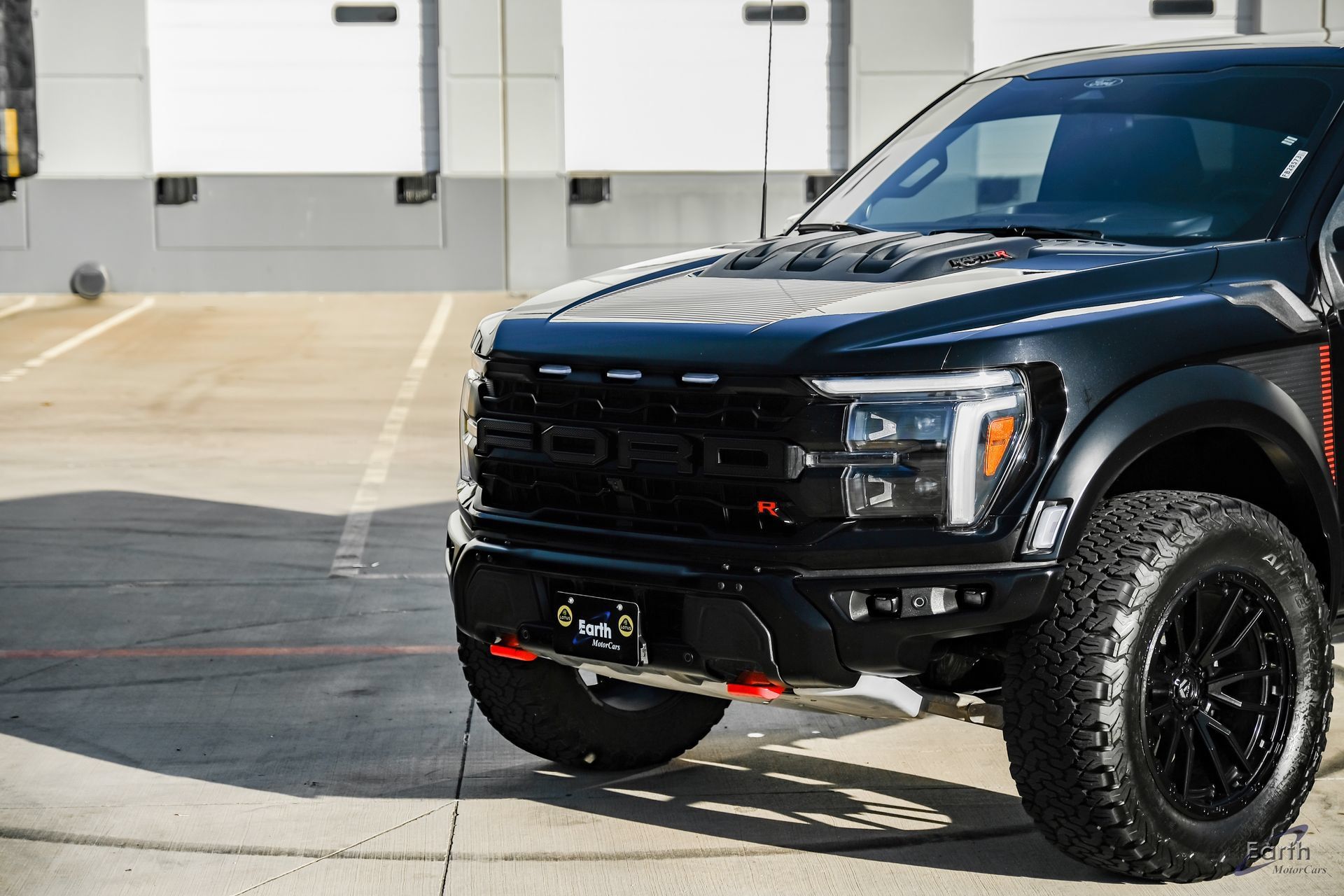 Used 2025 Ford F150 Raptor w/ Equipment Group 803A Raptor R AWD/4WD image 26