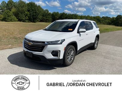 Used 2022 Chevrolet Traverse LT
