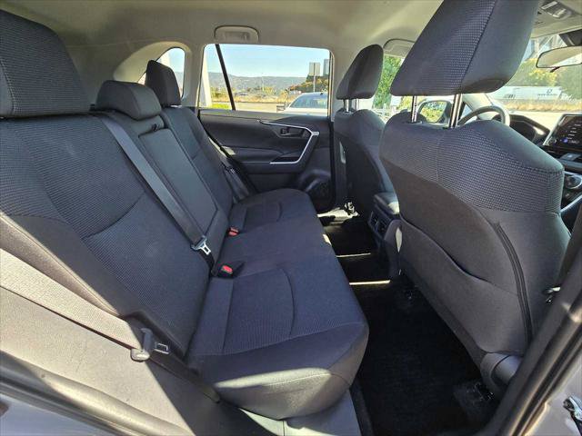 Used 2024 Toyota RAV4 LE AWD/4WD image 12