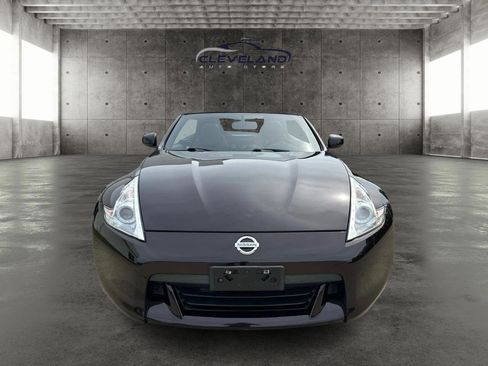 Used 2010 Nissan 370Z Touring w/ Sport Pkg RWD image 7