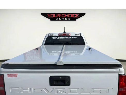 Used 2021 Chevrolet Colorado LT w/ Fleet Safety Package AWD/4WD image 9