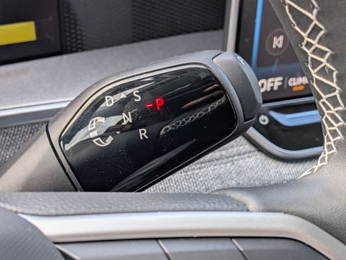 New 2026 Volkswagen Tiguan S image 24