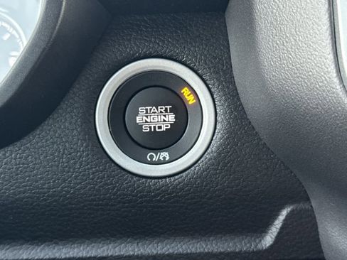 Used 2020 RAM 1500 Big Horn image 25