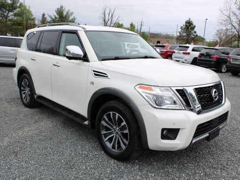 Used 2019 Nissan Armada SL w/ Premium Package AWD/4WD image 4