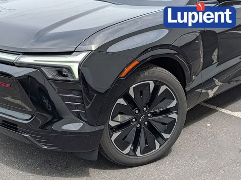 Used 2025 Chevrolet Blazer EV RS AWD/4WD image 29