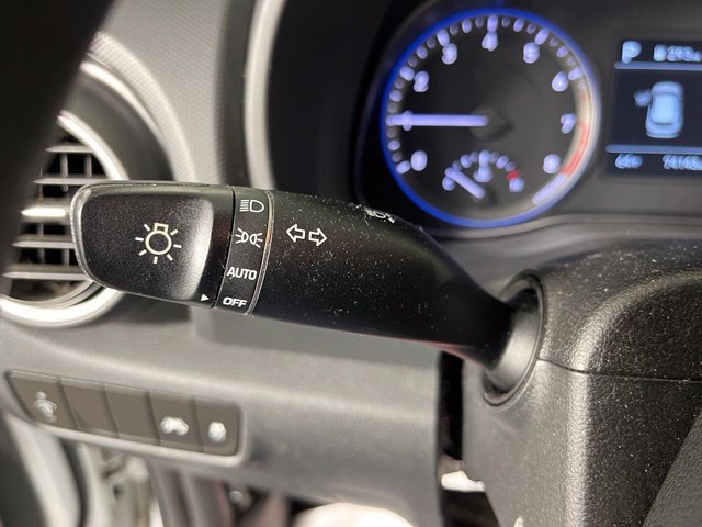 Used 2019 Hyundai Kona SE FWD image 20