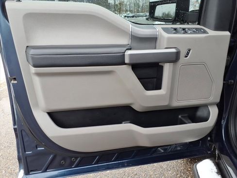 Used 2020 Ford F250 XLT w/ XLT Premium Package image 16