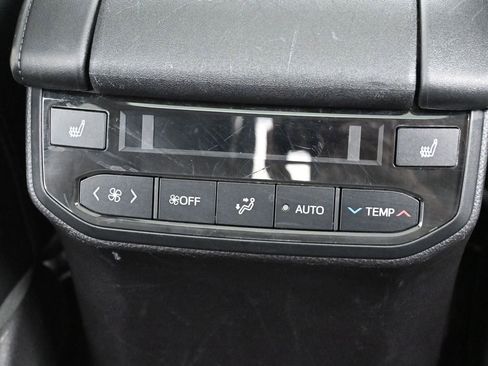 Used 2020 Toyota Highlander Platinum AWD/4WD image 35